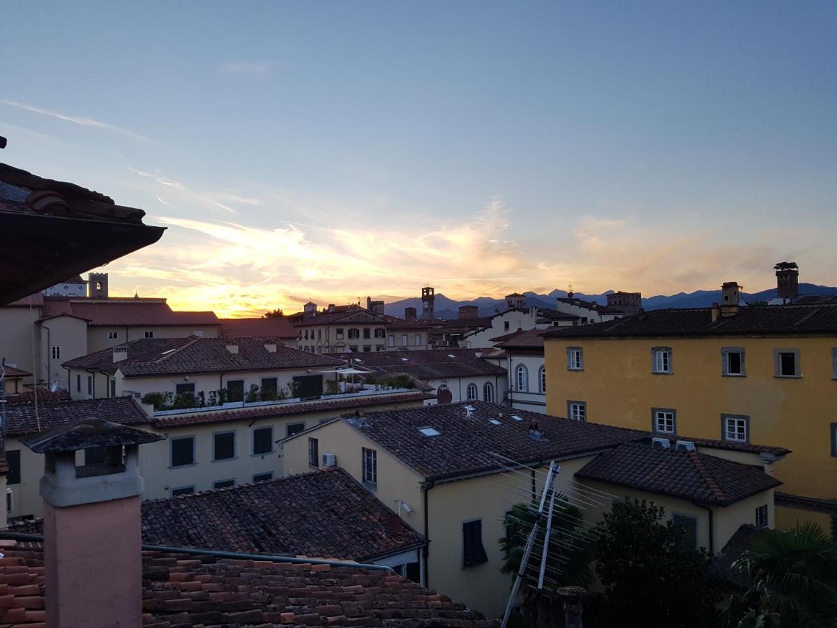 La Terrazza Fra Le Torri Apartment Lucca Exterior photo